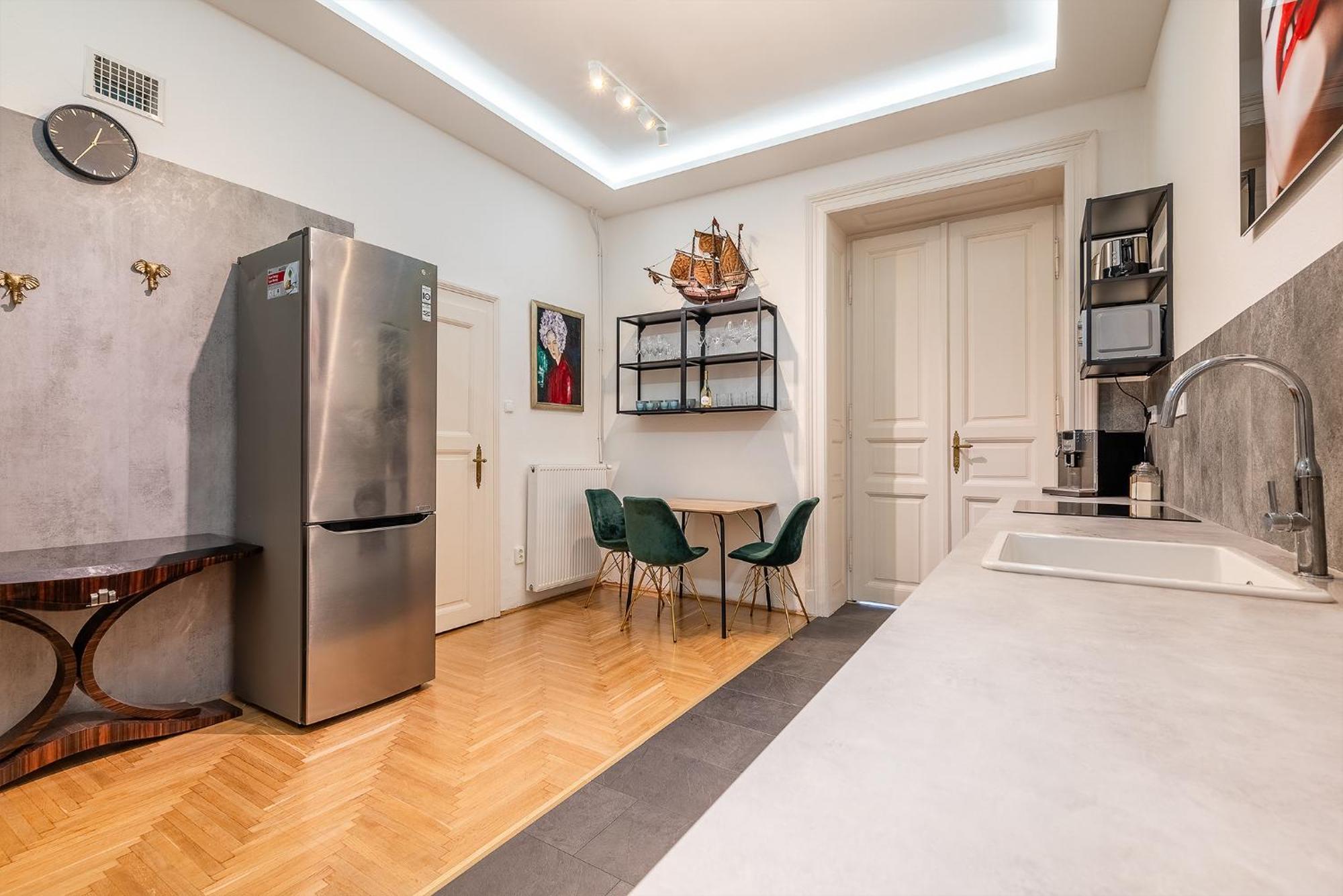 Aviator Luxury Apartment Budapest Exterior foto